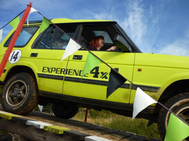  L'un de nos 4x4 sur la balançoire la plus haute d'Écosse 